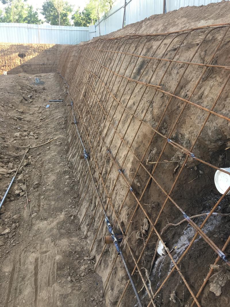 临沂河东区边坡加固